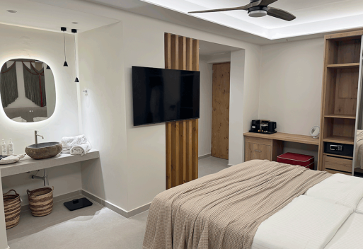 The Noverian Antama Cozy The Noverian Antama Cozy double room With land viewdouble room With land view